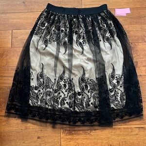 NWT Metro Wear Black Lace Skirt Size XL